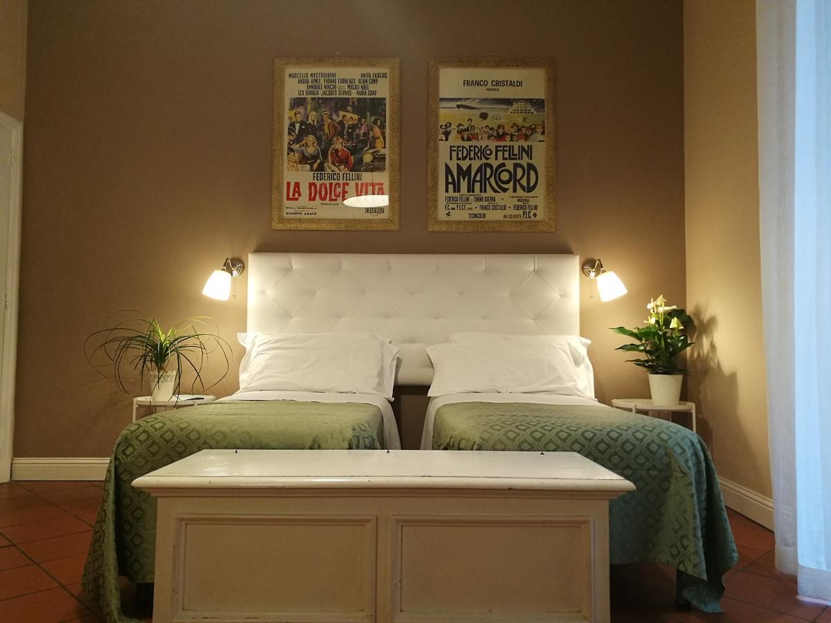 Bed Morelli 49 , Chiaia Nápoly Kültér fotó
